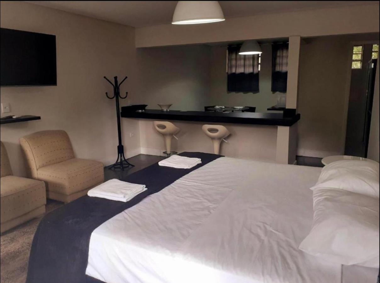 Living Hotel Morumbi São Paulo Luaran gambar